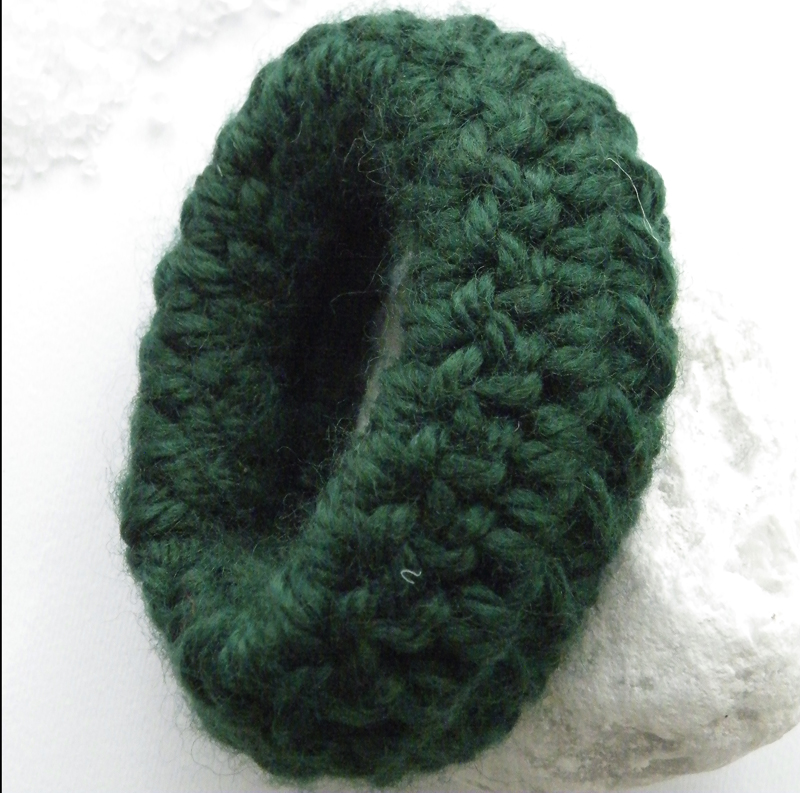 Crochet Cuff Bracelet Merino Wool Bracelet Dark Green Fall Winter Fashion Chunky Handmade By Steamylab.